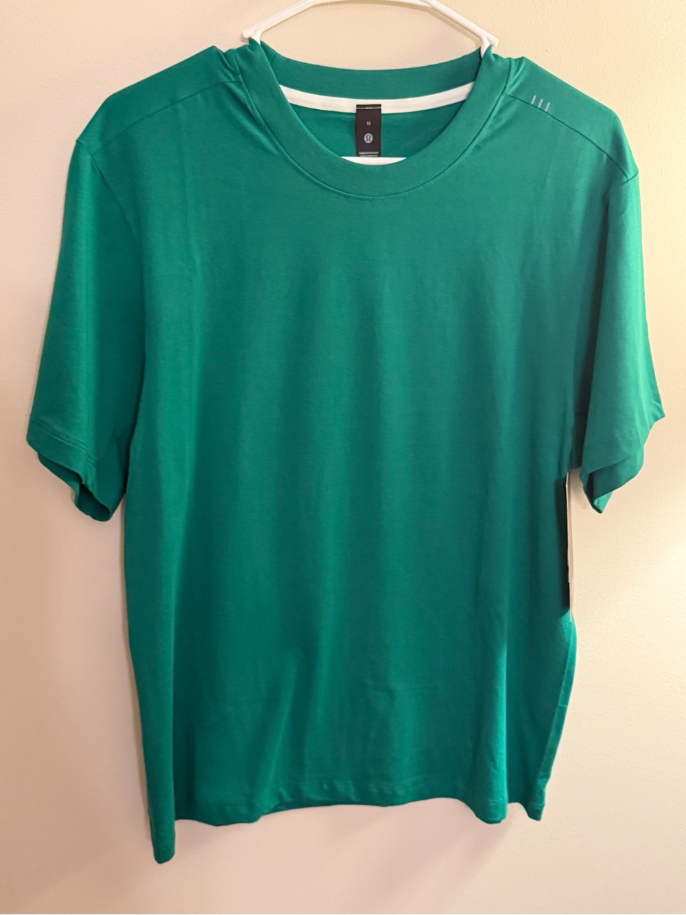 NWT Lululemon Men’s Zeroed In Short Sleeve Shirt RCGR Raceway Green Men’s Size M